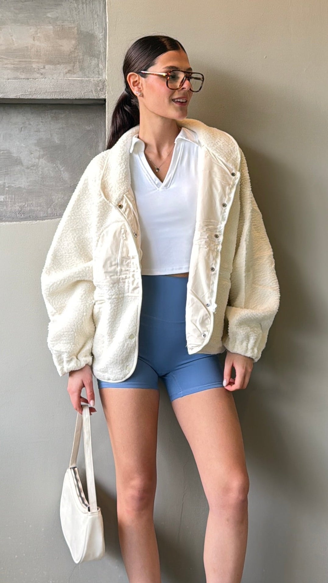 LA CHAQUETA SHERPA / CREMA