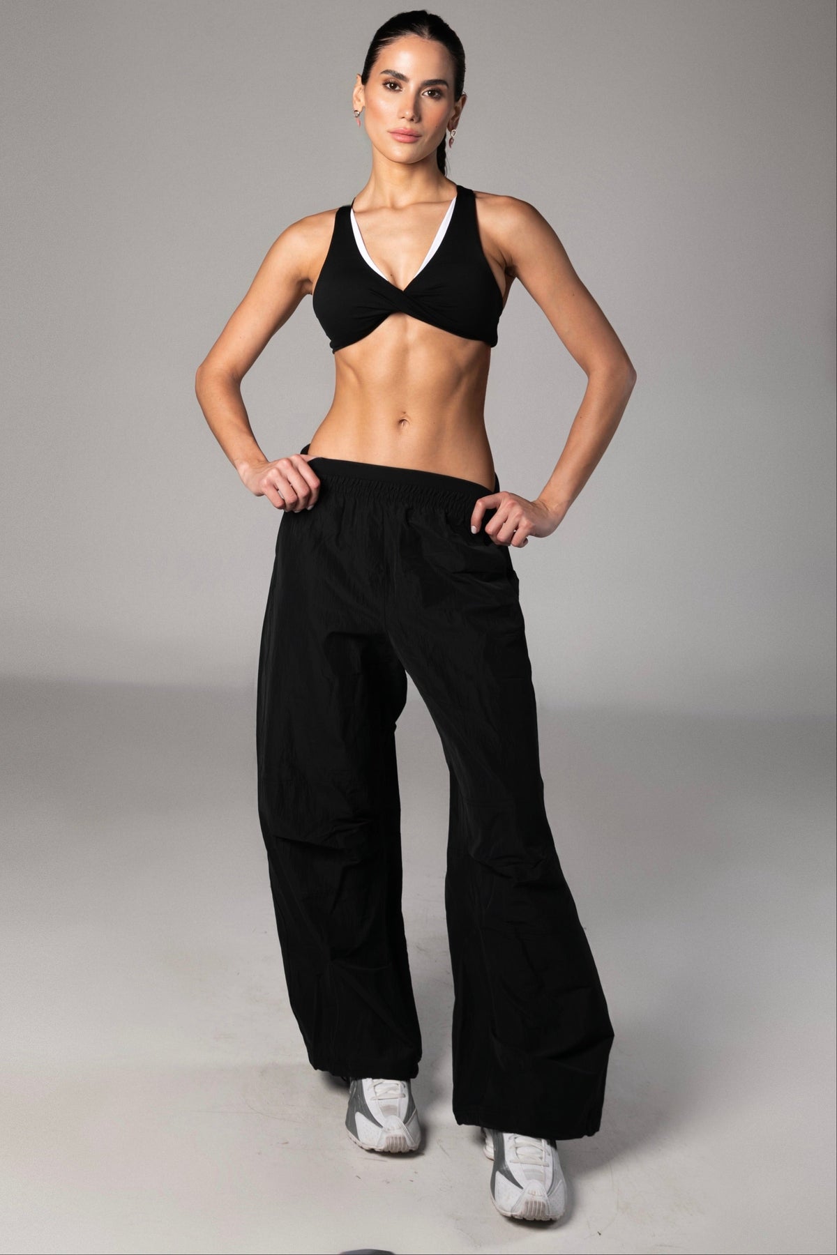 THE ANNIKA PANTS - BLACK