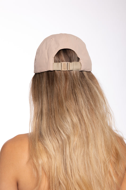 THE WATERPROOF CAP - BEIGE