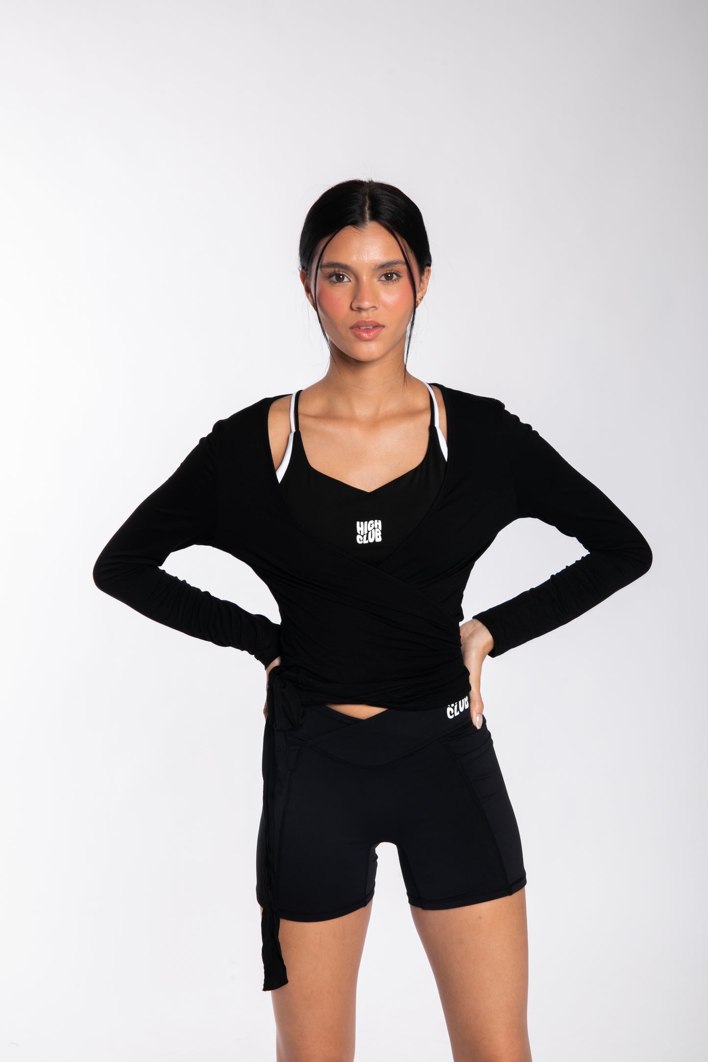 THE WRAP TOP - BLACK
