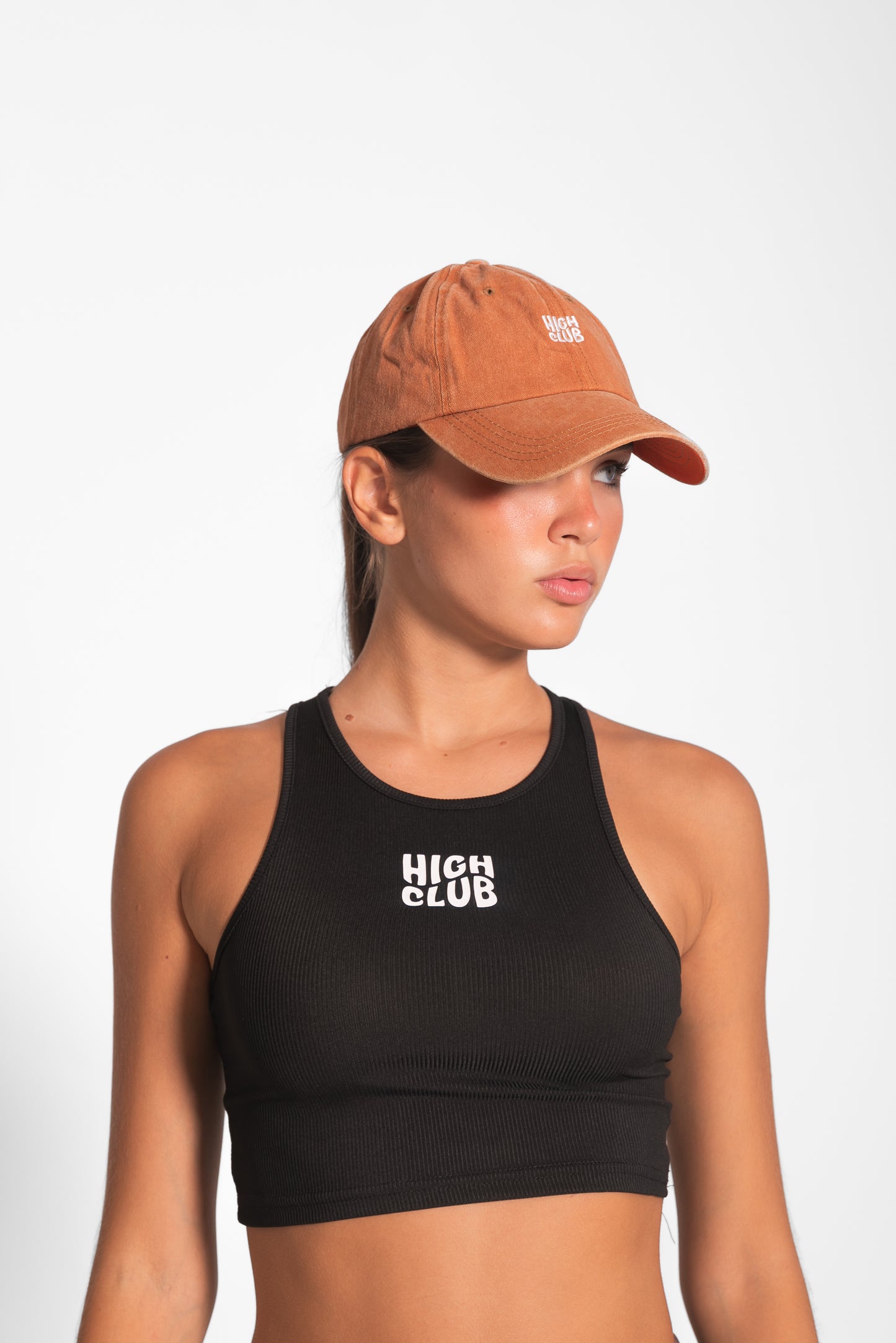 LA GORRA DE BÉISBOL DE HIGH TERE / LADRILLO