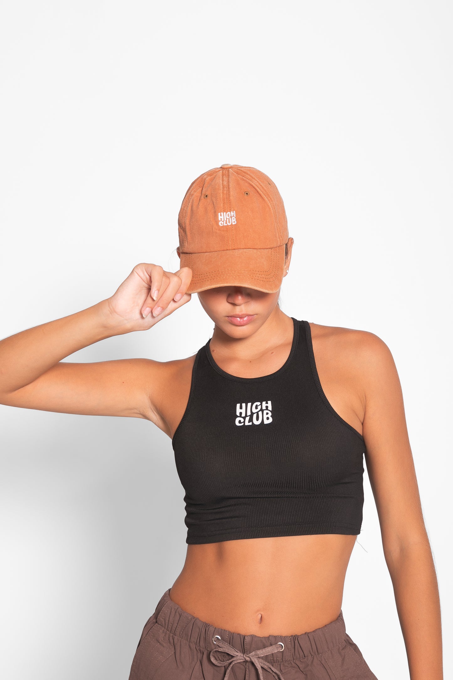 LA GORRA DE BÉISBOL DE HIGH TERE / LADRILLO