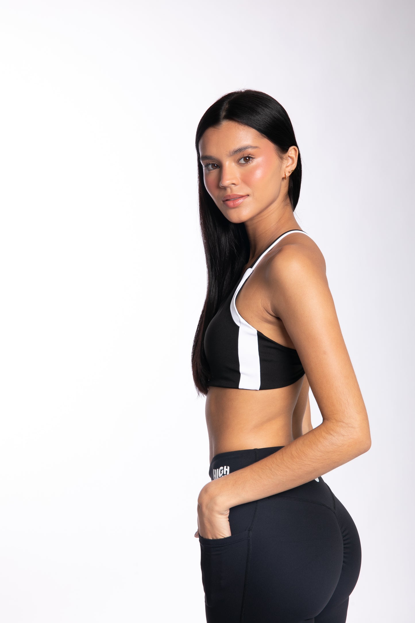 THE CHRISTINA TOP - BLACK & WHITE