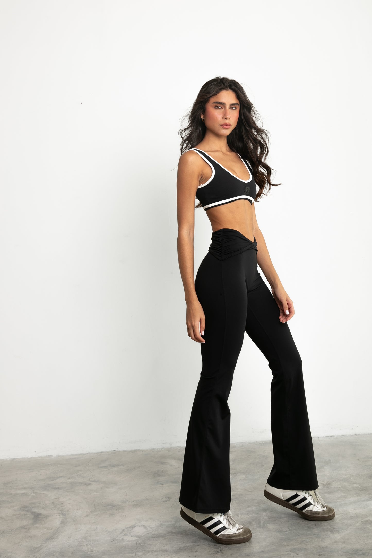 THE JENNIFER LEGGINGS / BLACK