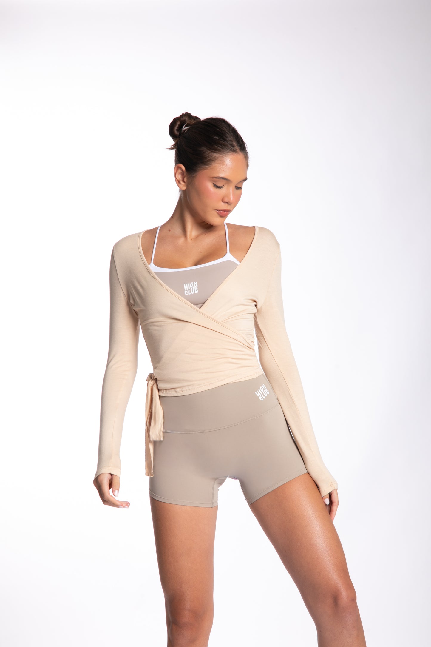 THE WRAP TOP - BEIGE
