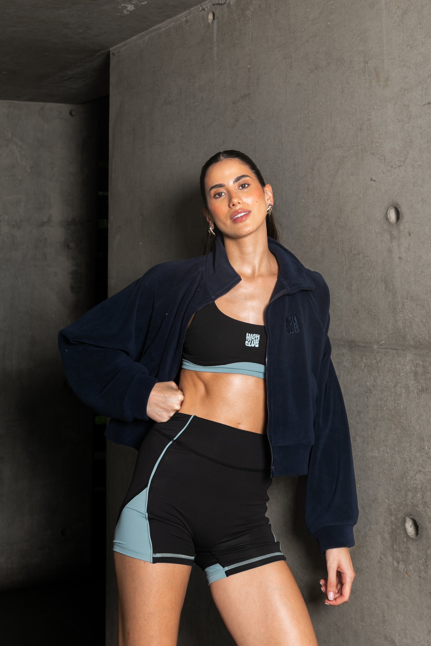 EL CONJUNTO IRIS / NEGRO