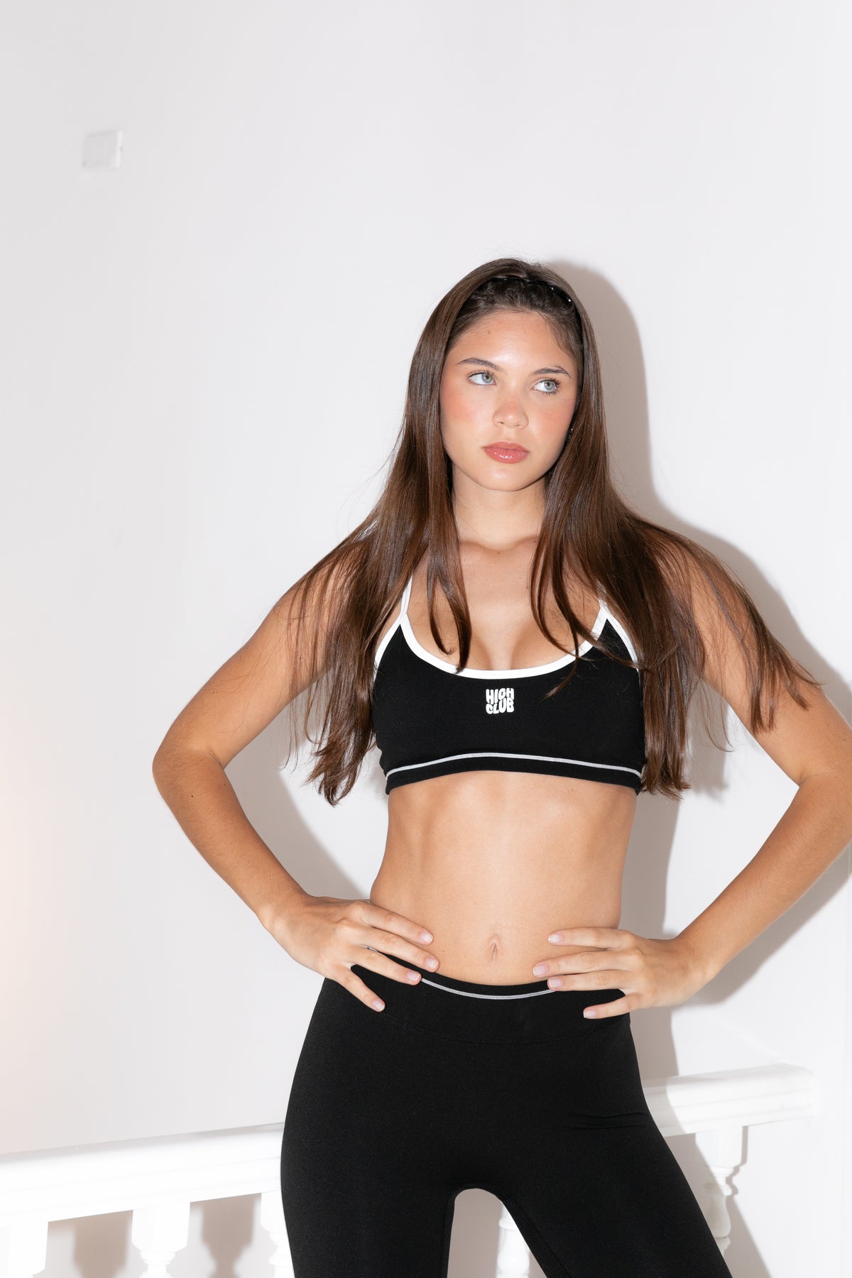 THE HOLLY SET / BLACK