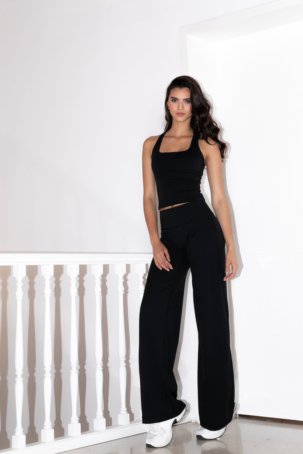 THE SUNNIVA SET / BLACK