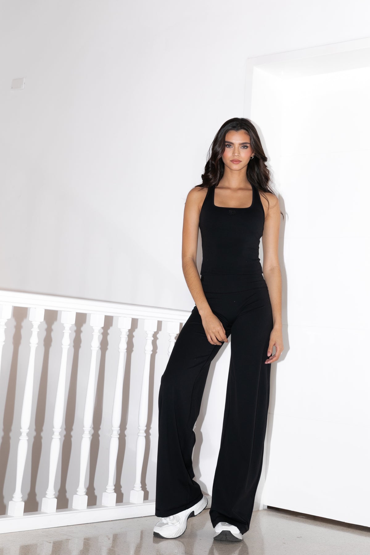 THE SUNNIVA SET / BLACK