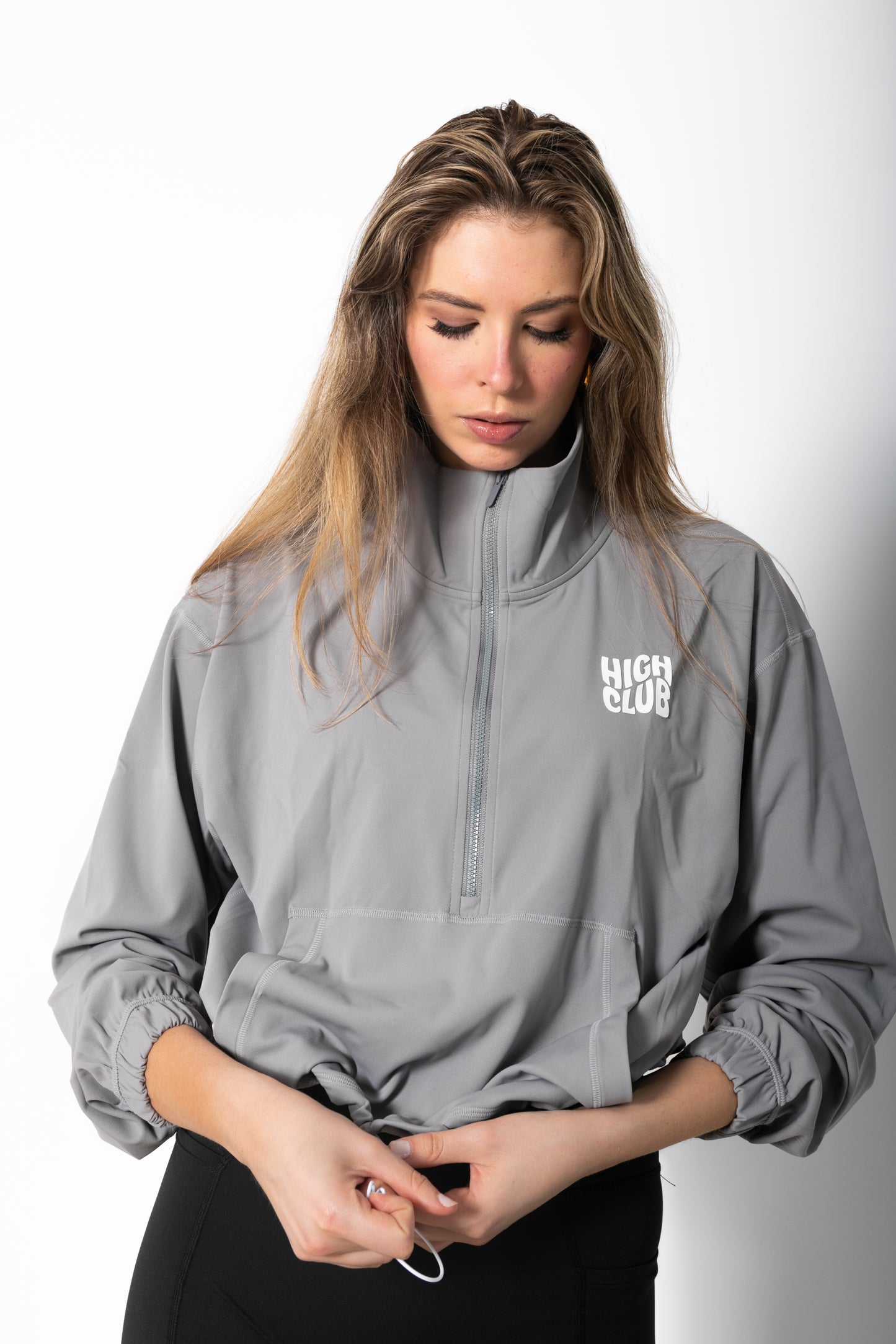 THE ALANA HALF-ZIP JACKET / GREY