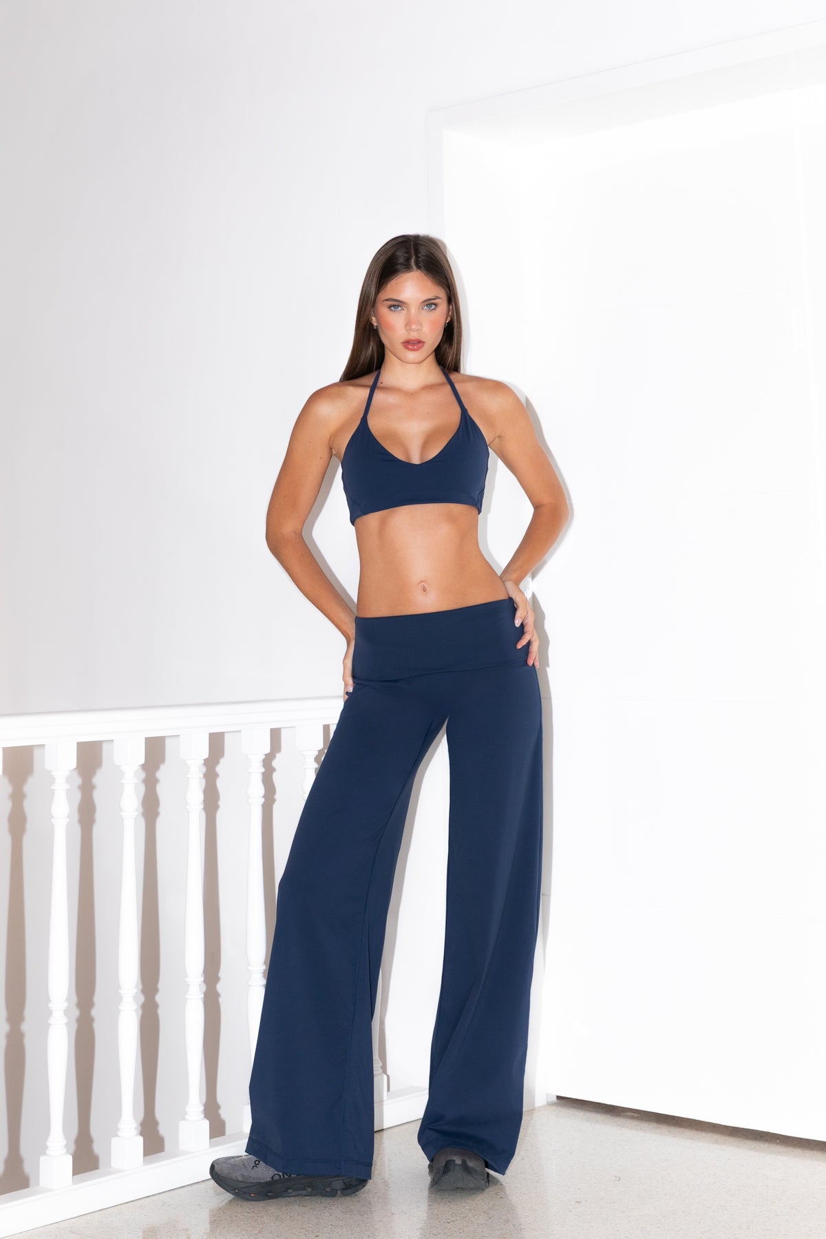 THE CHLOÉ SET / NAVY BLUE