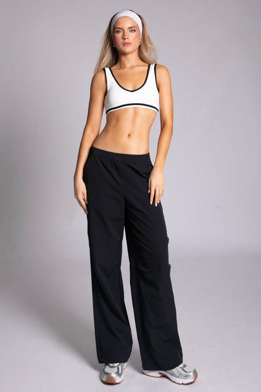 THE PARACHUTE PANTS - BLACK