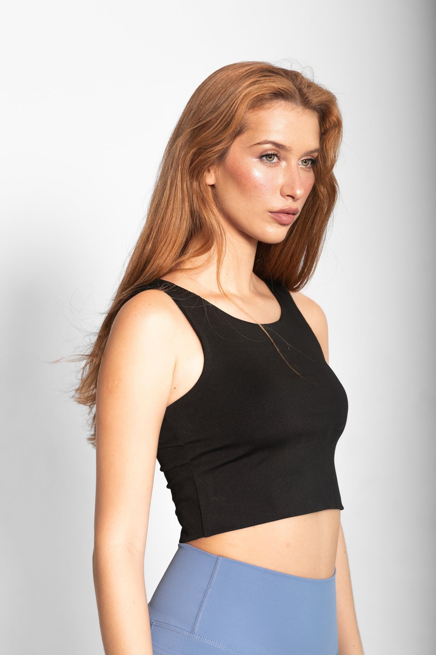 THE SEAMLESS TOP / BLACK