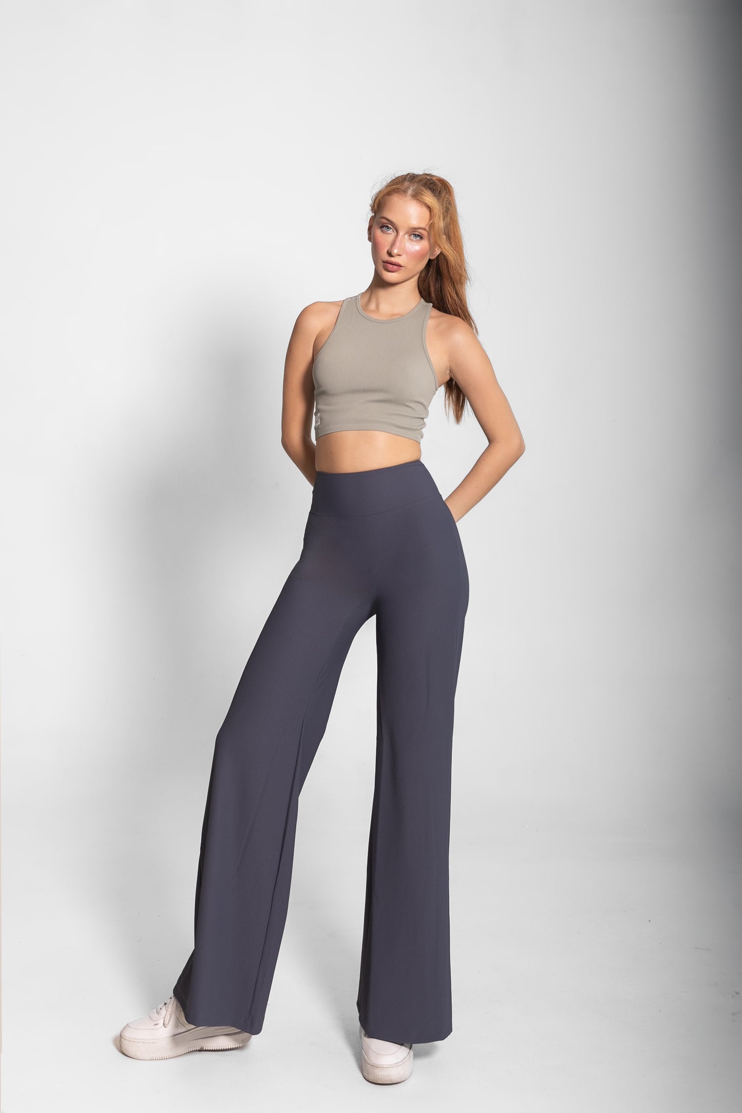 THE MARTINA WIDE LEG PANTS / GREY