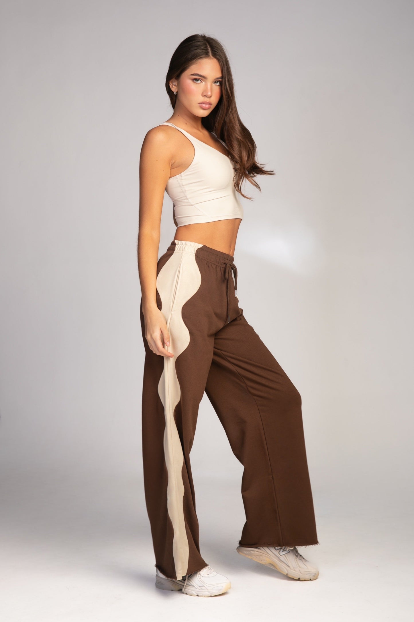 THE WAVY PALAZZO PANTS / ESPRESSO