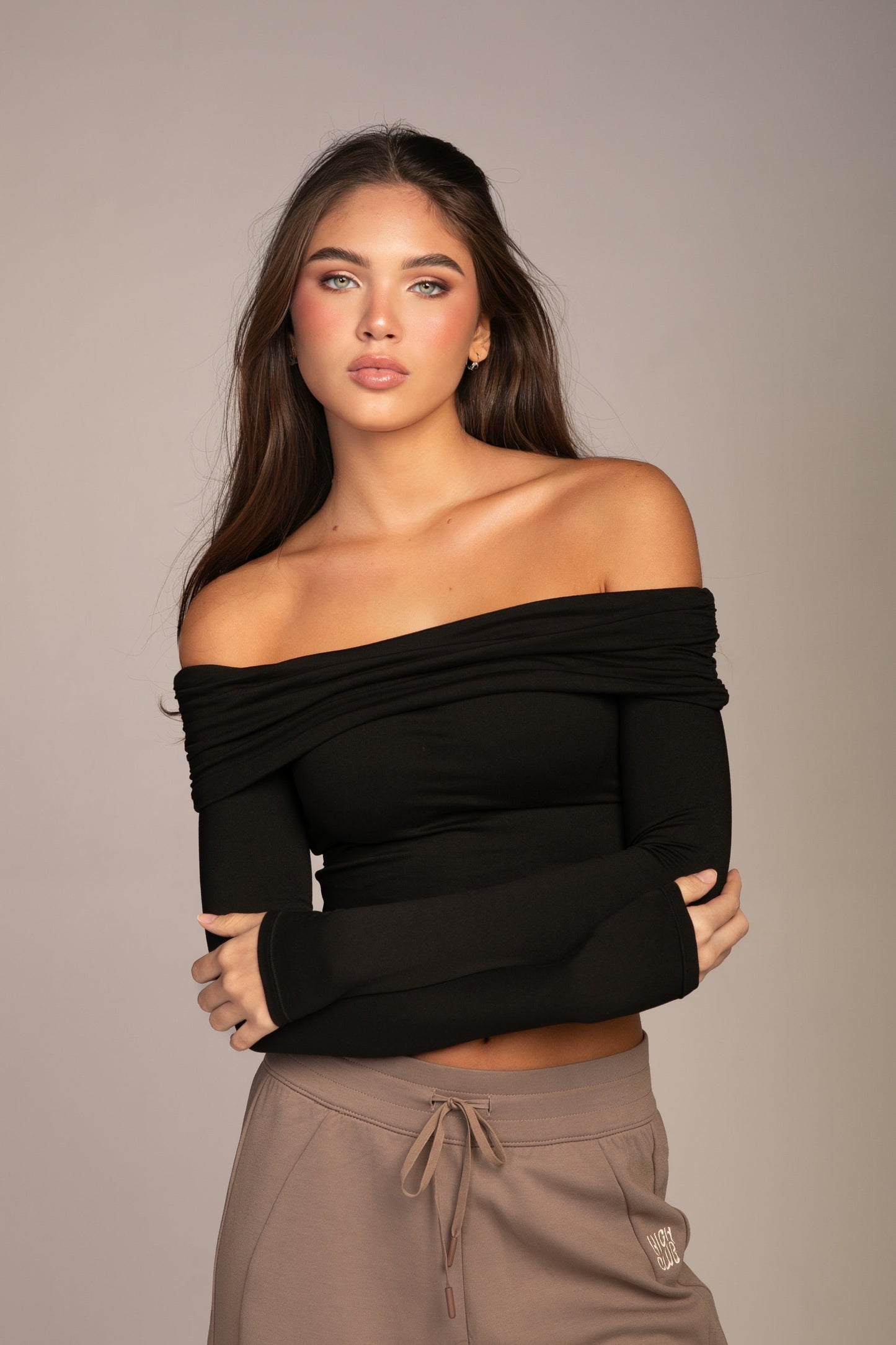 THE DANIELA TOP - BLACK