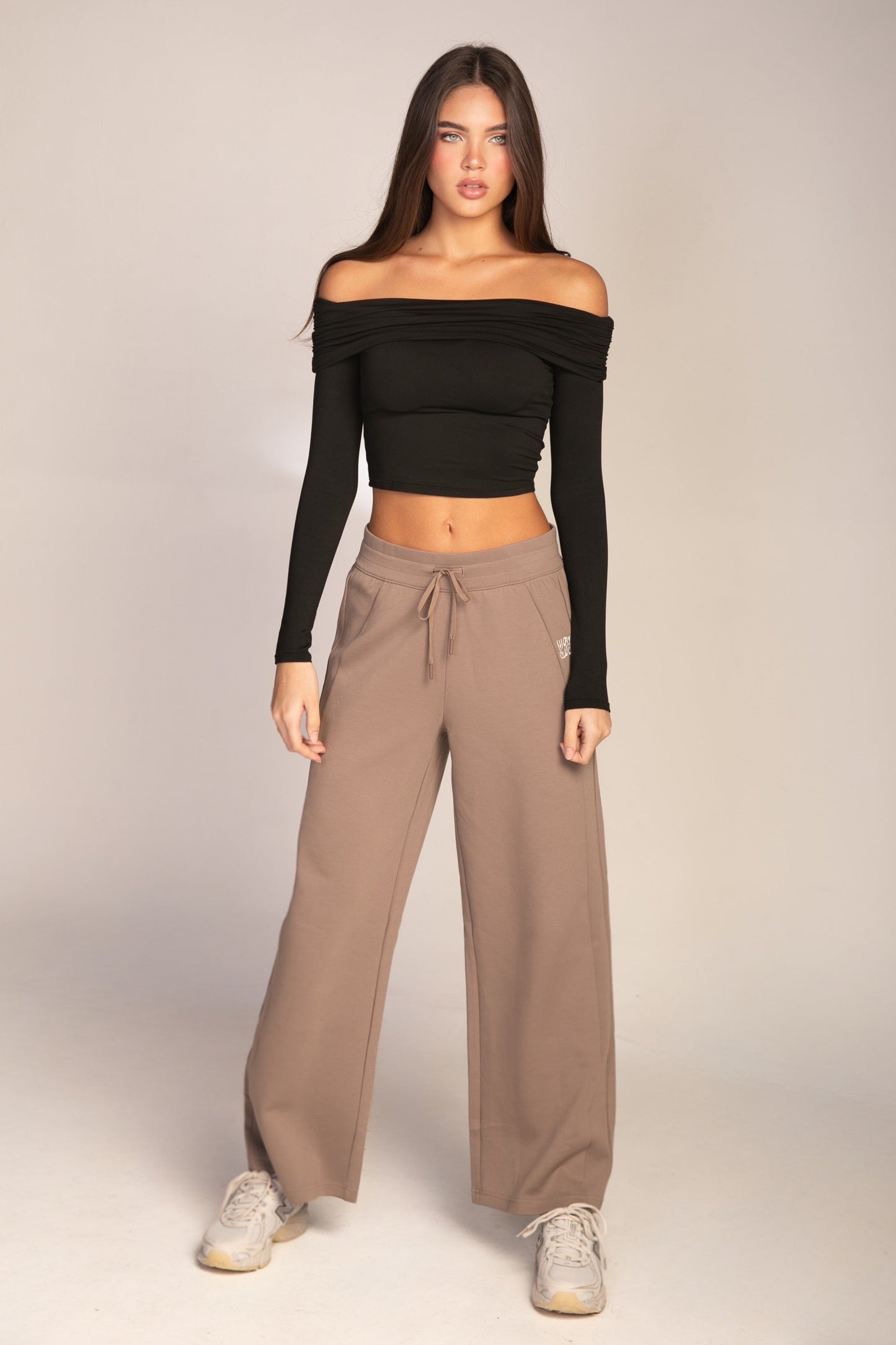 THE DANIELA TOP - BLACK