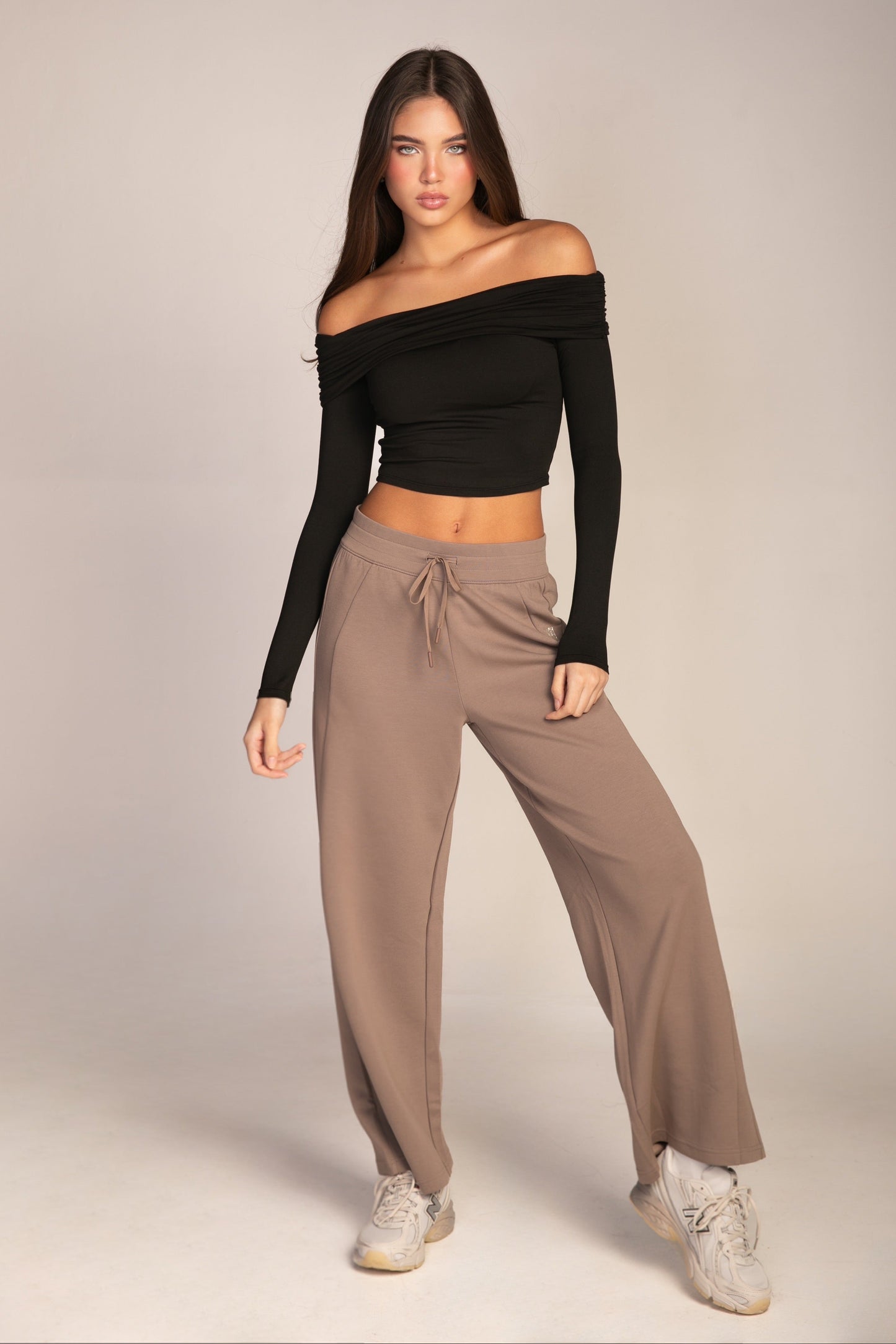 THE DANIELA TOP - BLACK