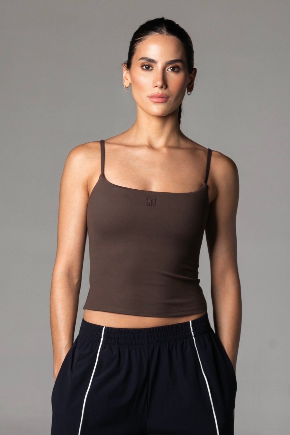 THE PERFECT TANK - UMBER