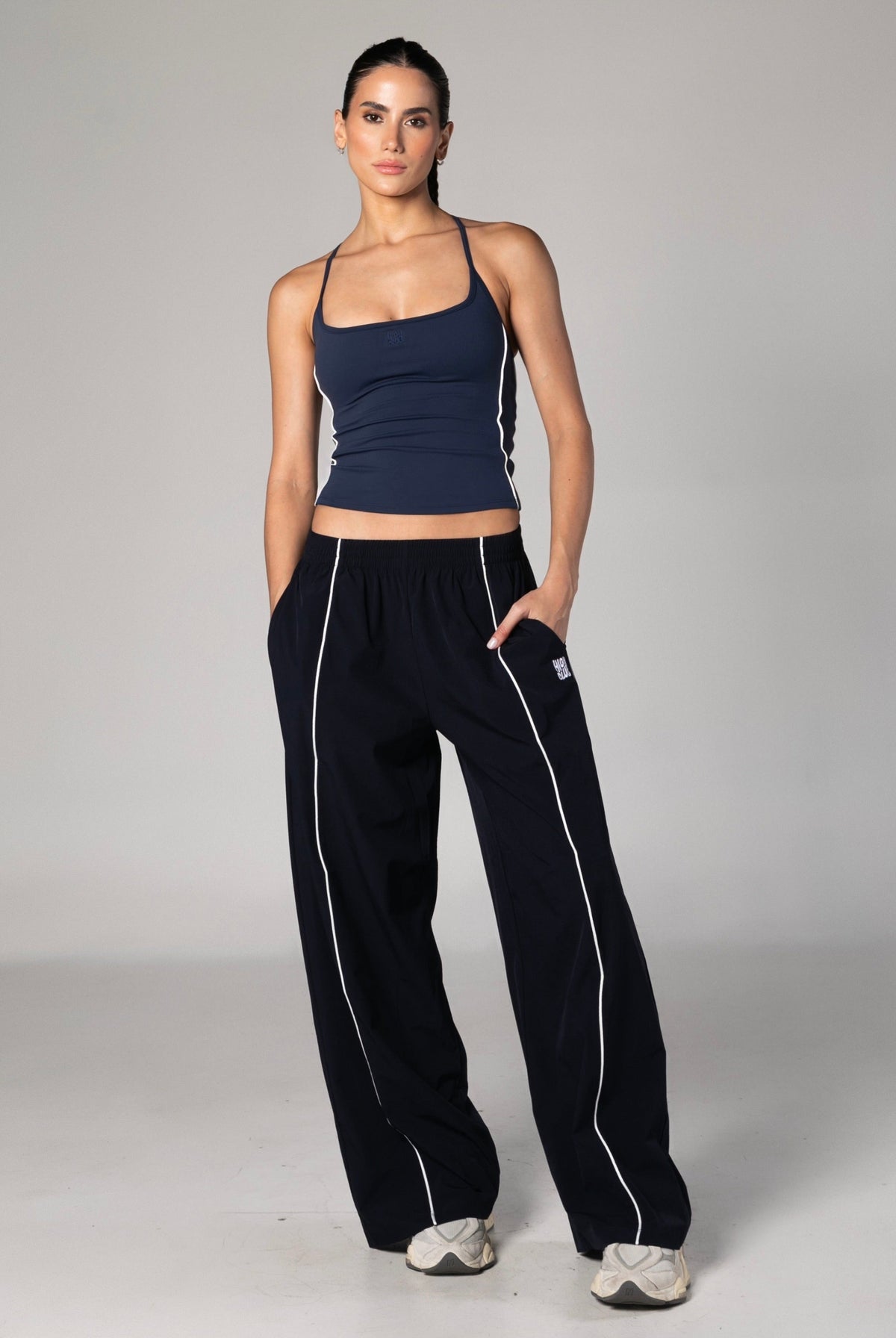 LOS PANTALONES ELSA / NEGRO