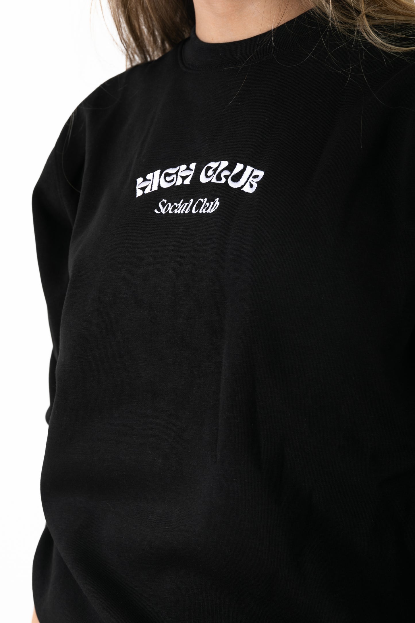 THE SOCIAL CREW NECK SWEATER / BLACK