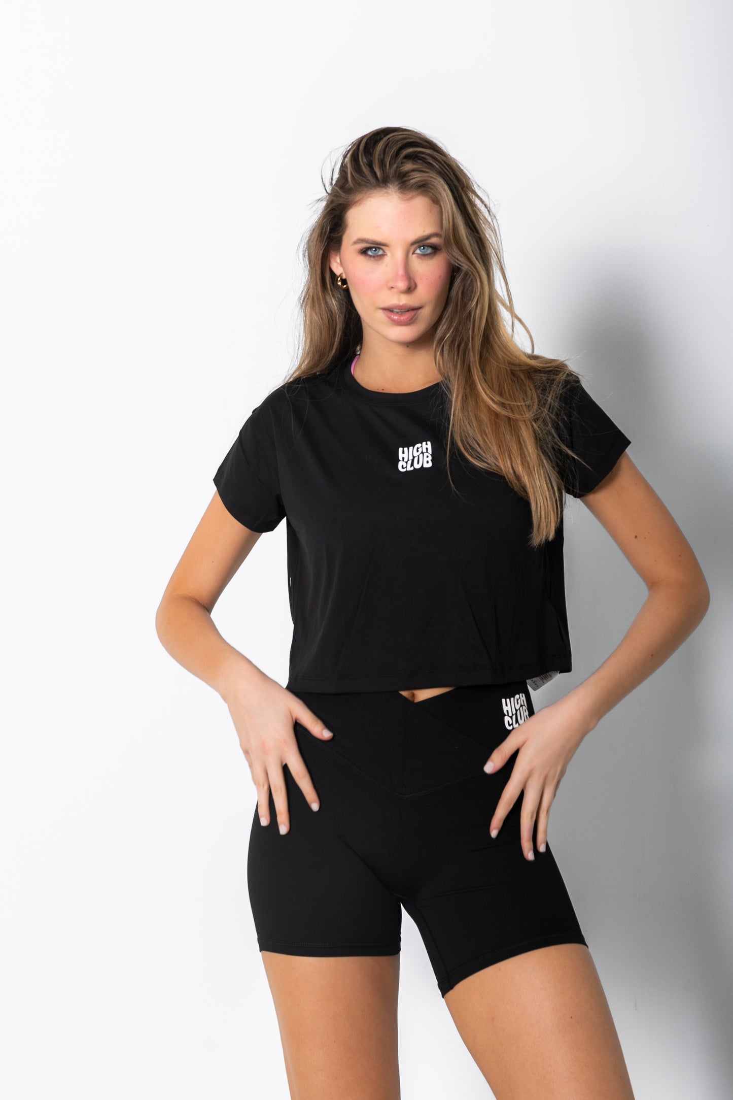 THE DRI-FIT TOP / BLACK