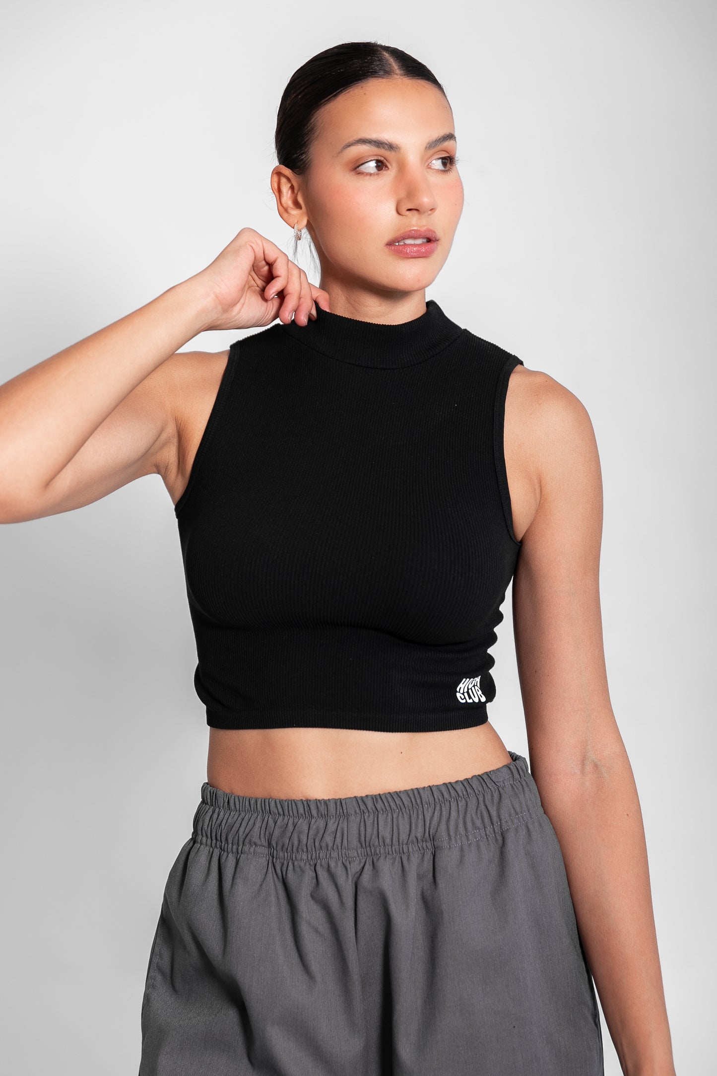 HIGH NECK SARAH CROP TOP / BLACK