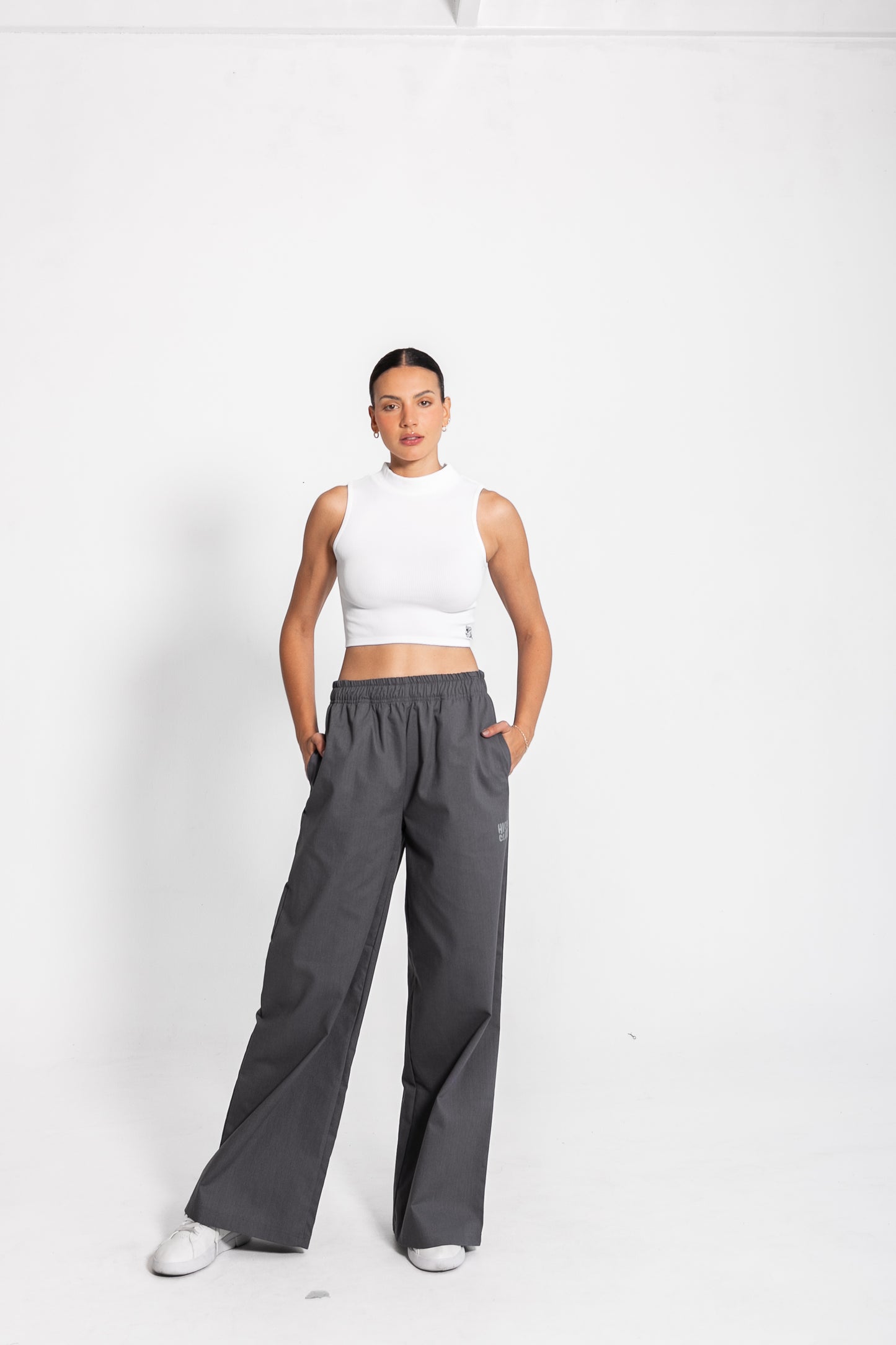 HIGH NECK SARAH CROP TOP / WHITE