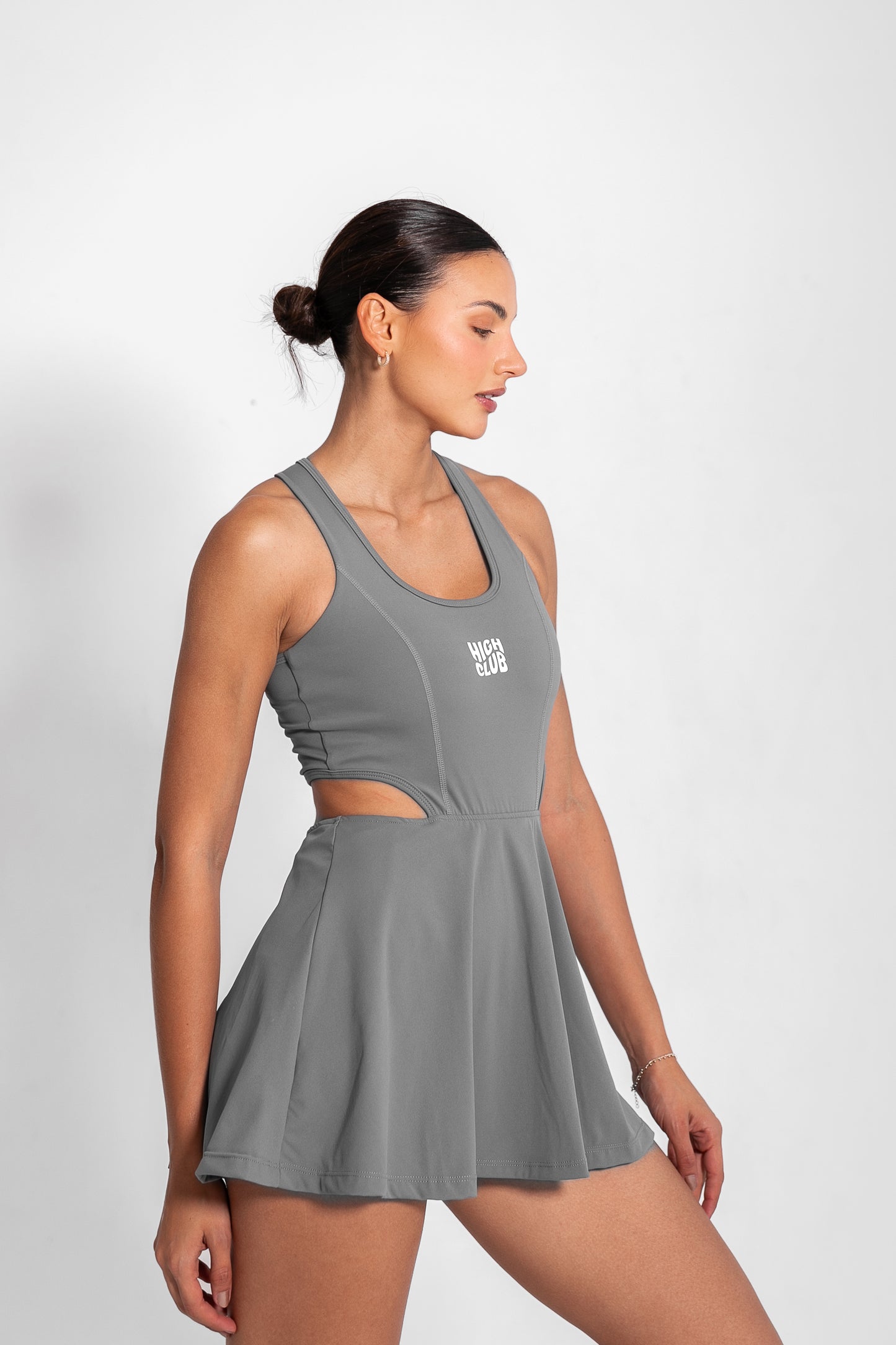 THE TENNIS BABE DRESS / GREY