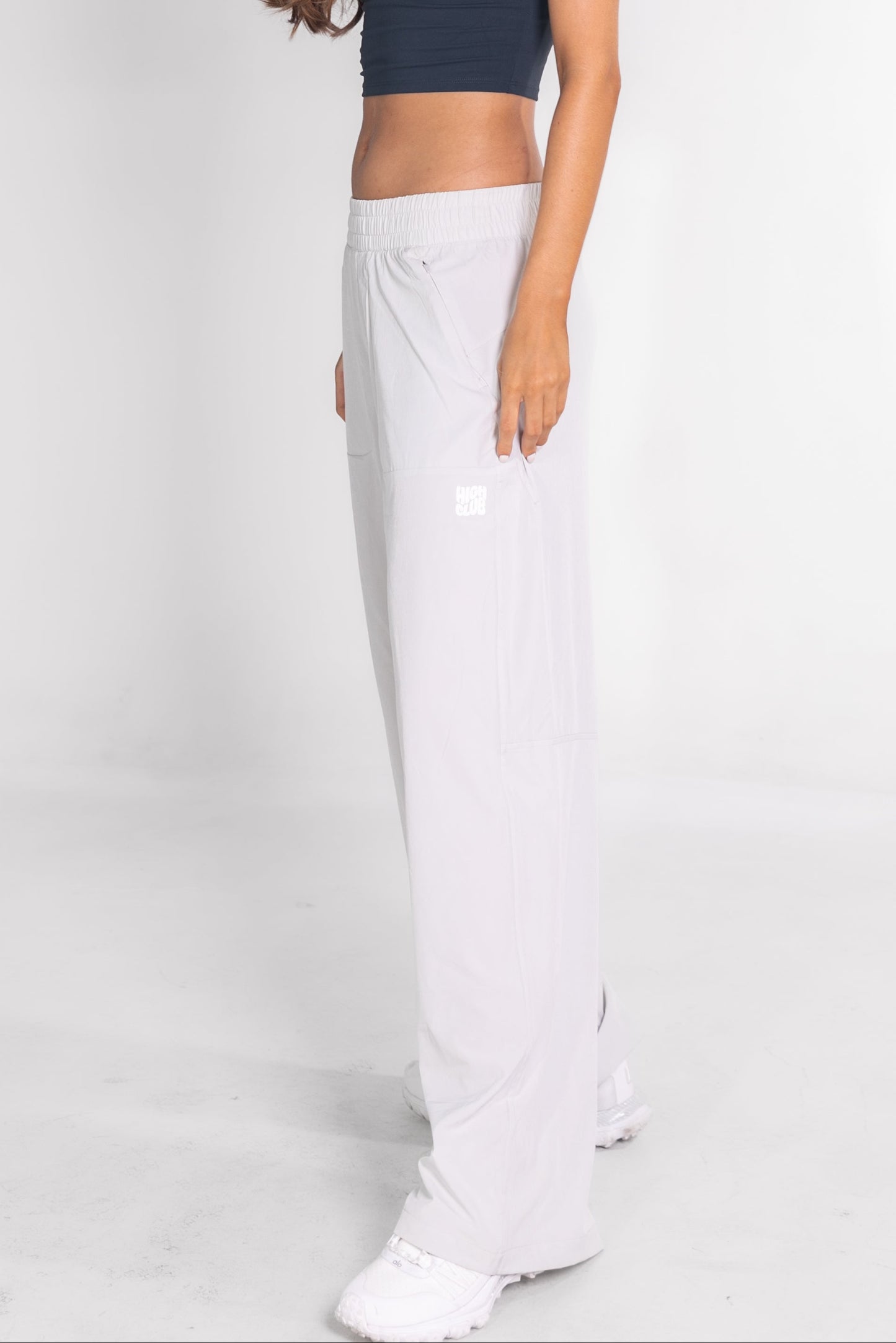 THE JESSIE PANTS - LIGHT GREY