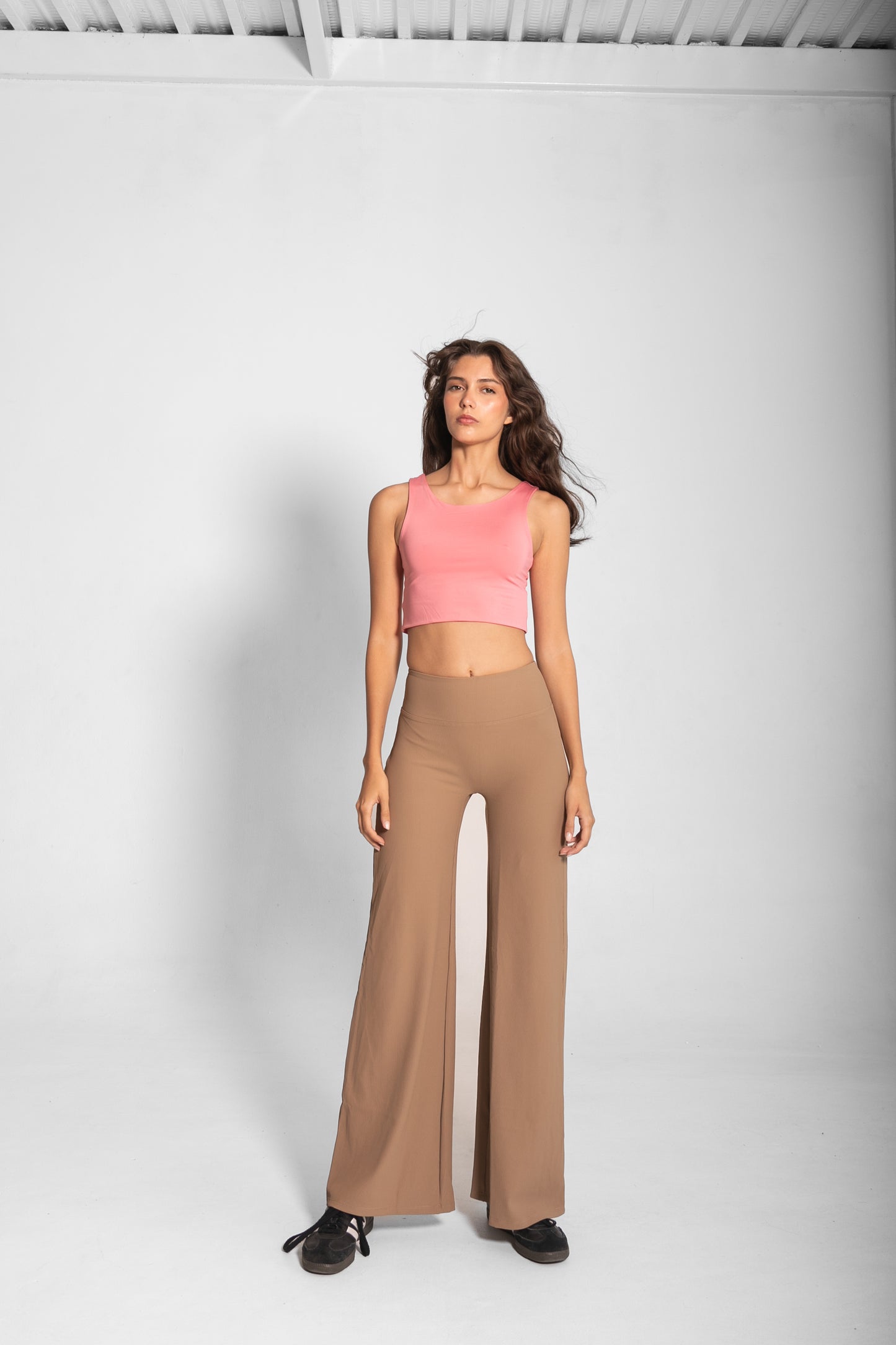 THE MARTINA WIDE LEG PANTS / BEIGE