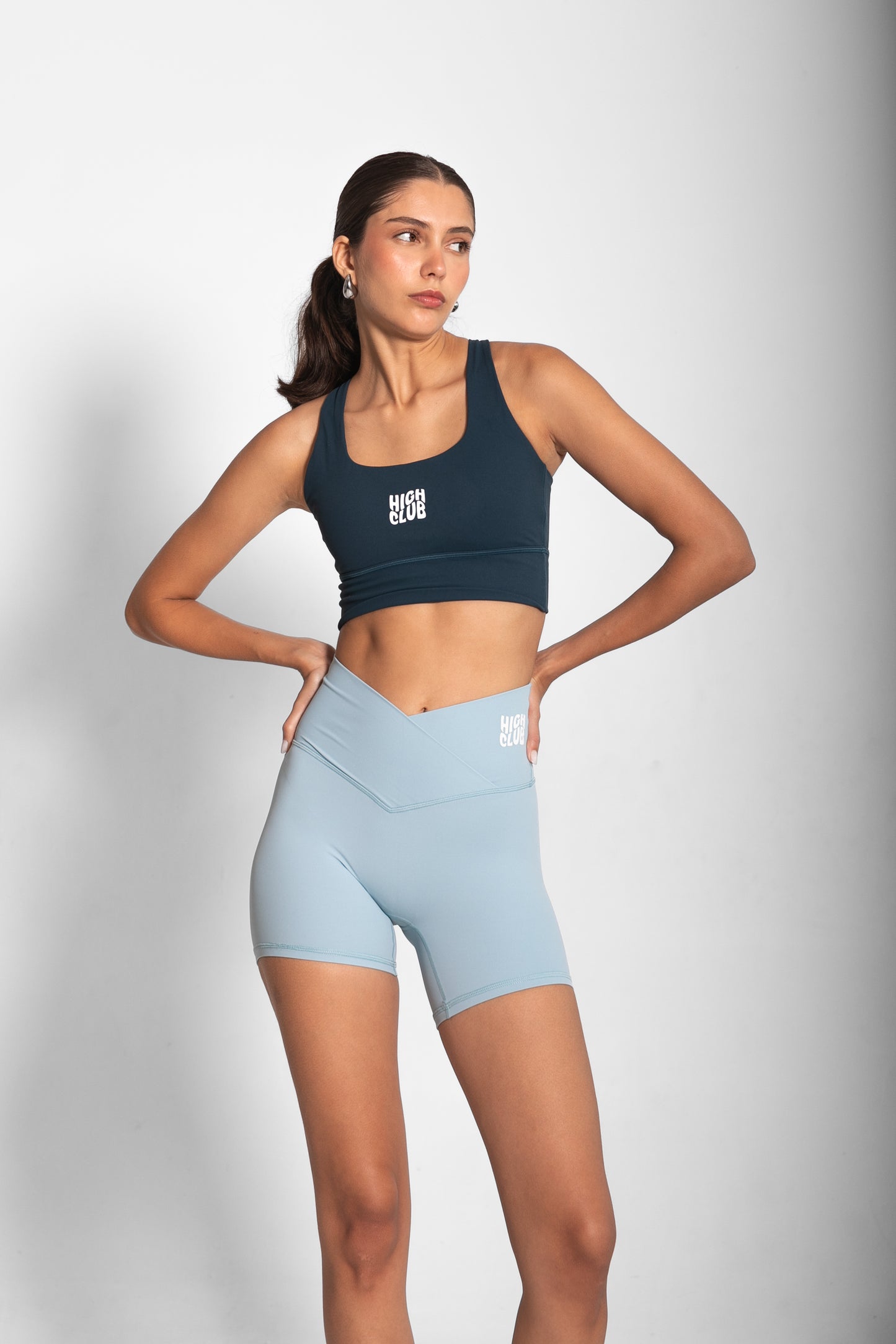 THE CARLA SPORTS BRA / DARK BLUE