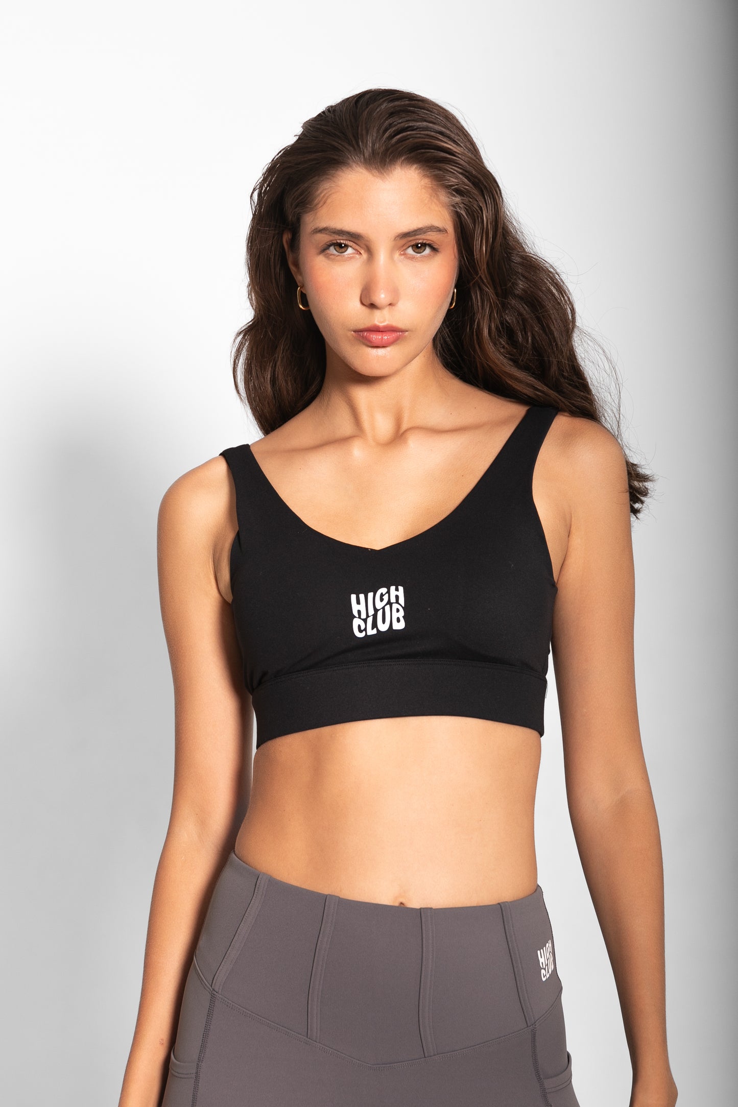 THE NATALIA SPORTS BRA / BLACK