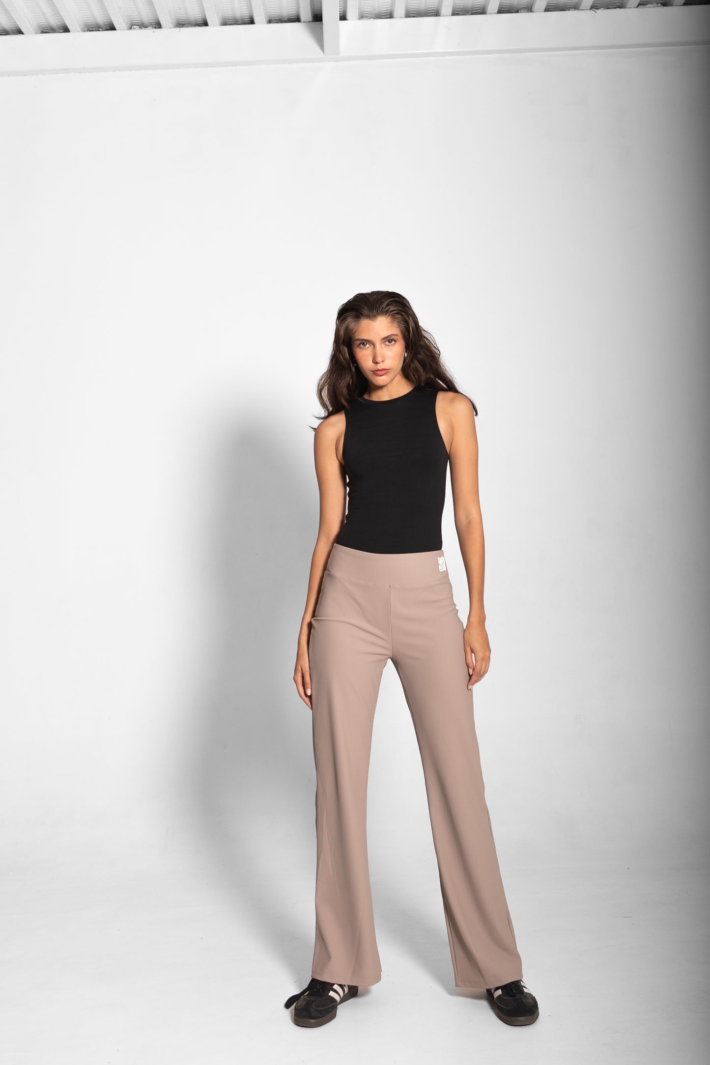 THE SOPHIA PANTS / BEIGE