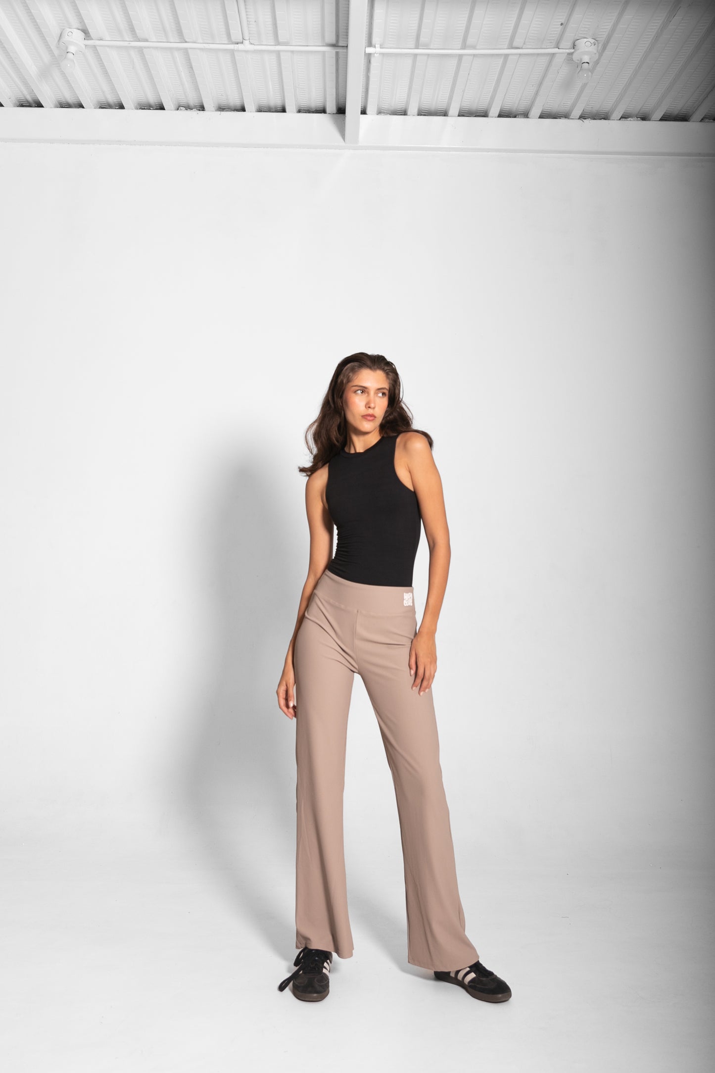 THE SOPHIA PANTS / BEIGE