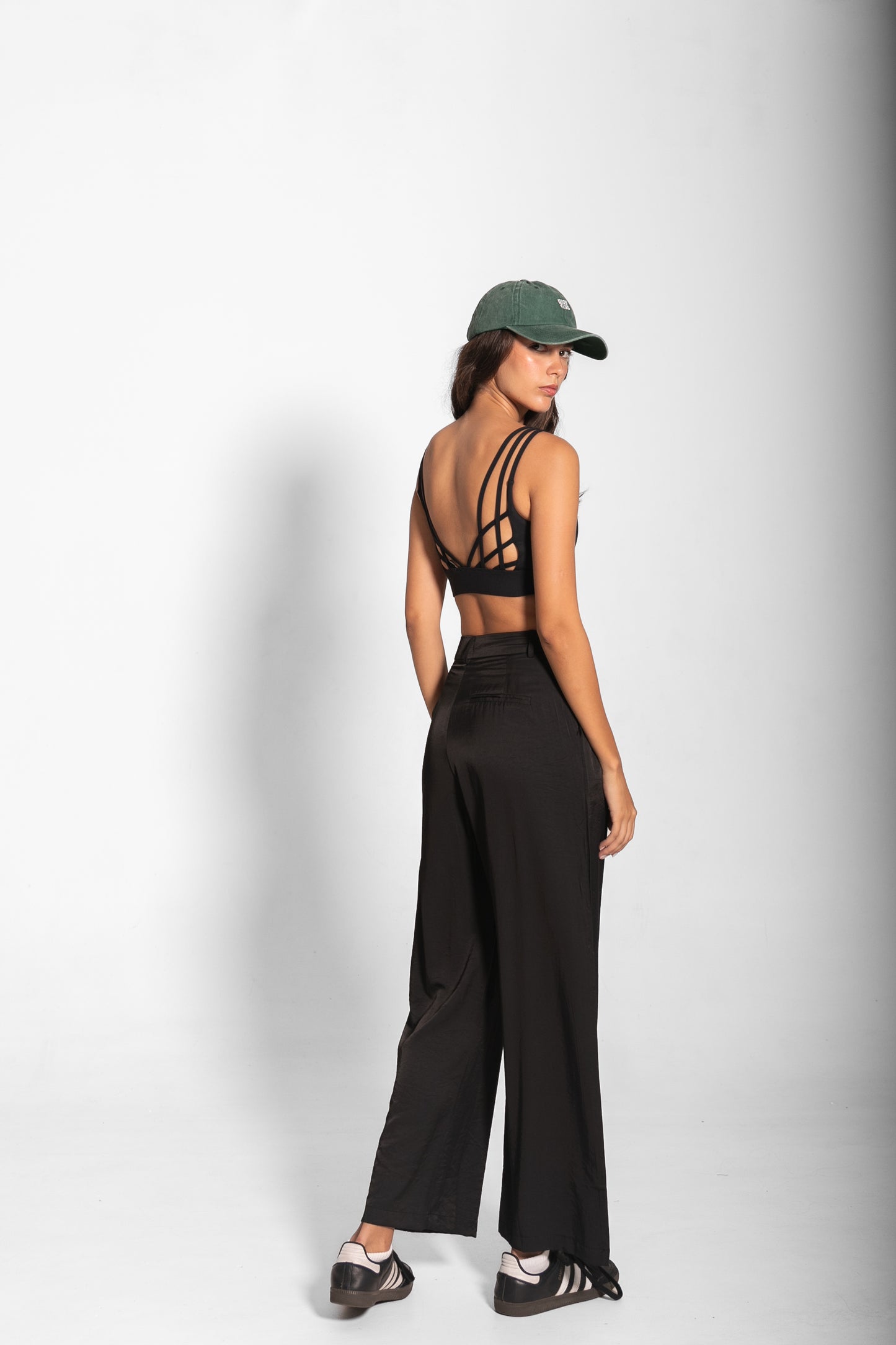 THE LAURA PANTS / BLACK