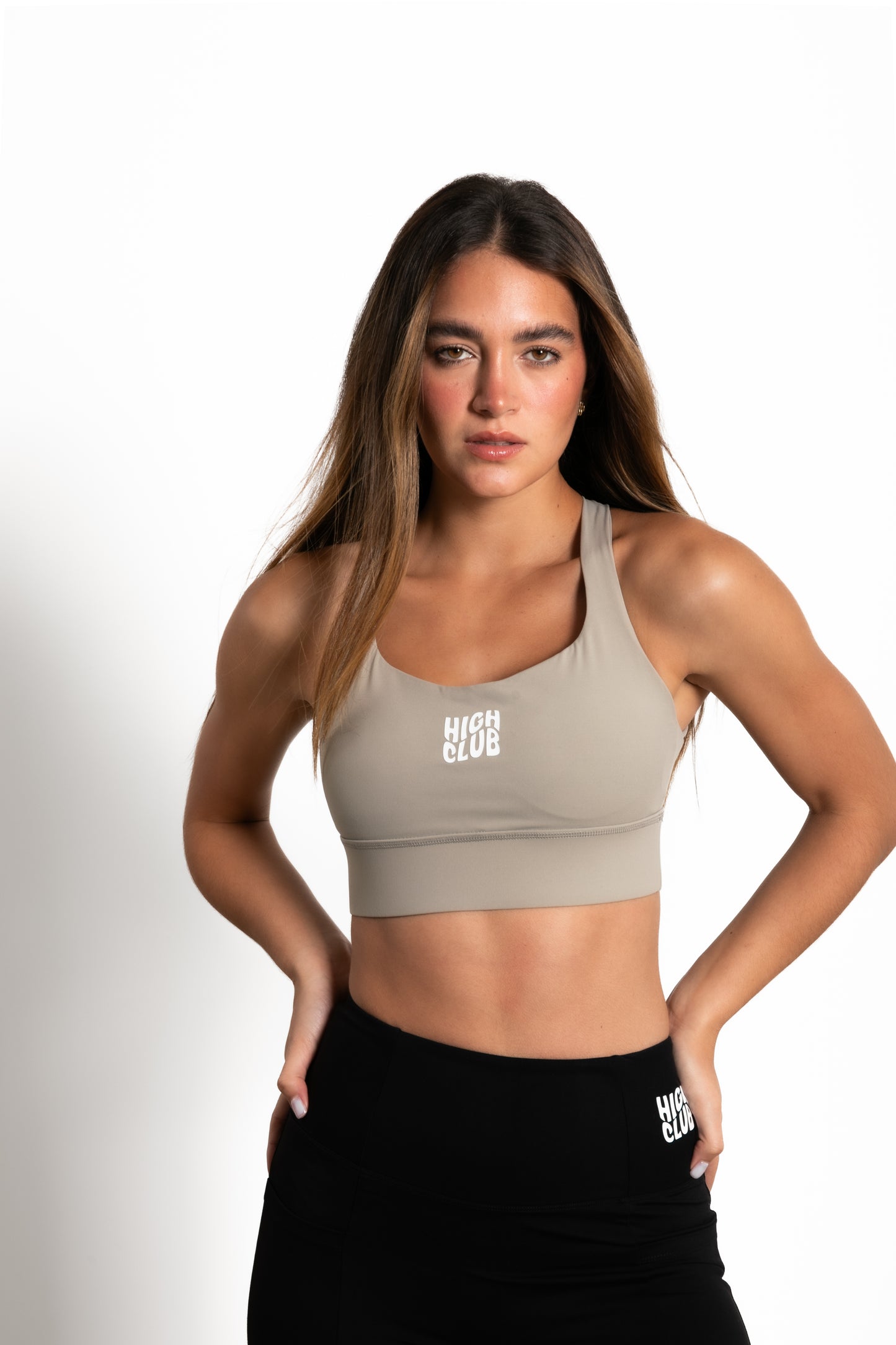 THE CROSS SPORTS BRA / BEIGE