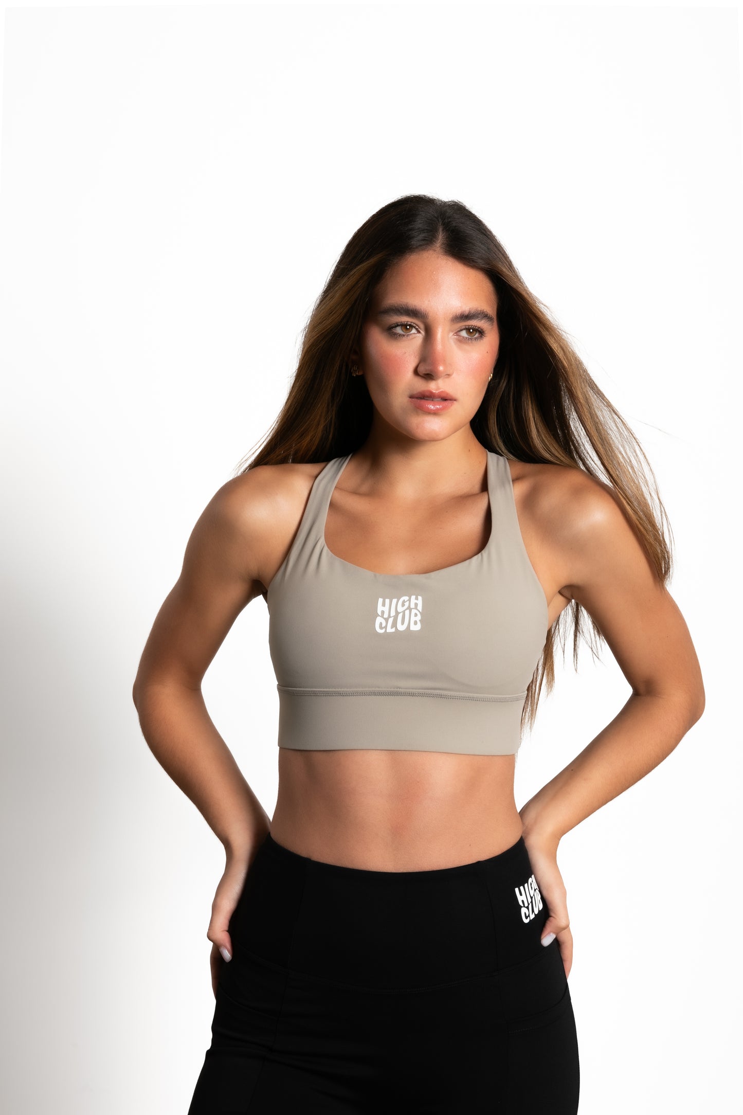 THE CROSS SPORTS BRA / BEIGE