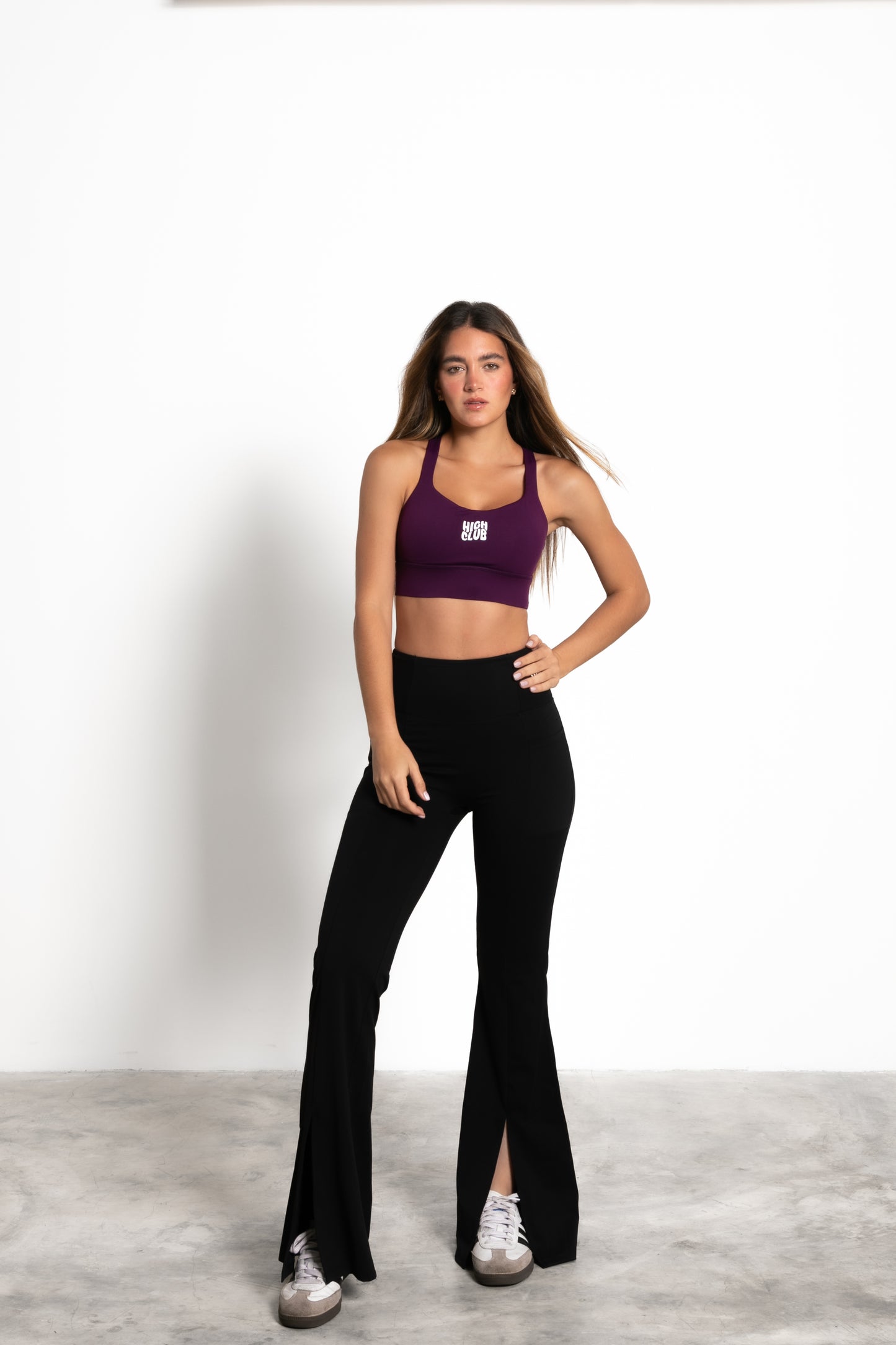 THE CROSS SPORTS BRA / DARK PURPLE