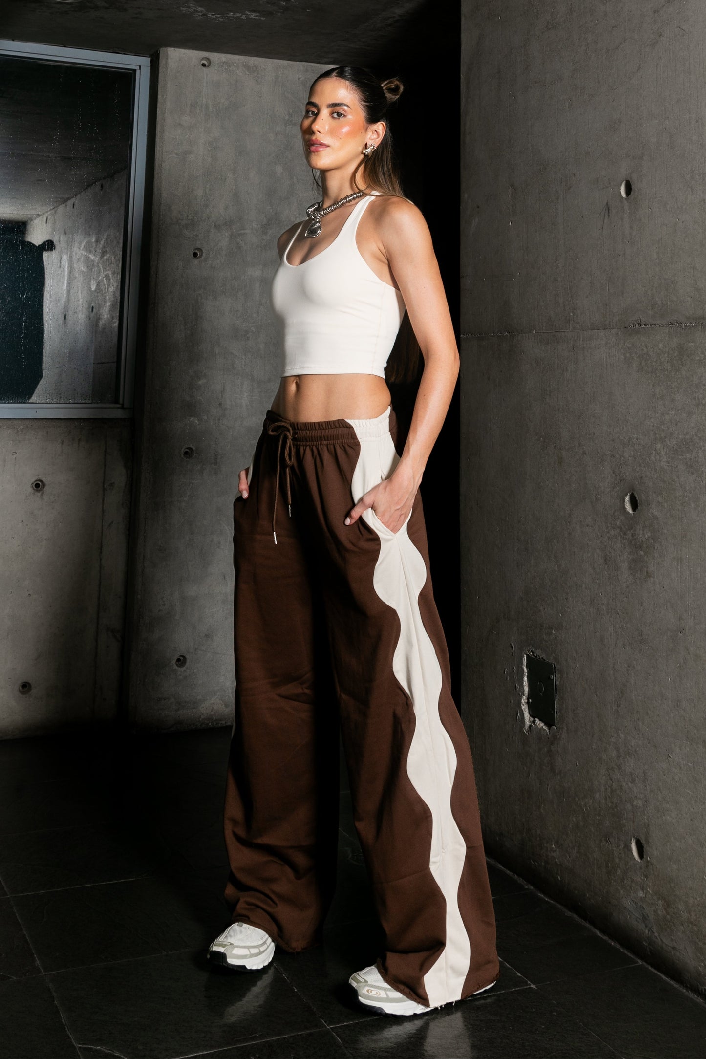 THE WAVY PALAZZO PANTS / ESPRESSO