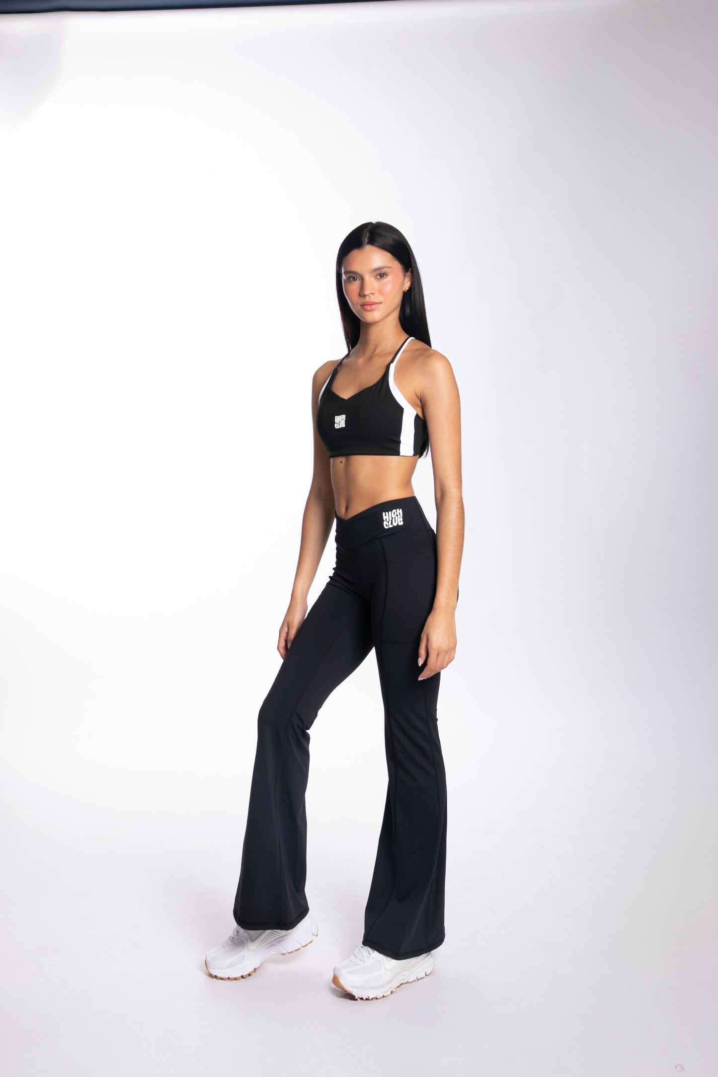 THE CHRISTINA TOP - BLACK & WHITE