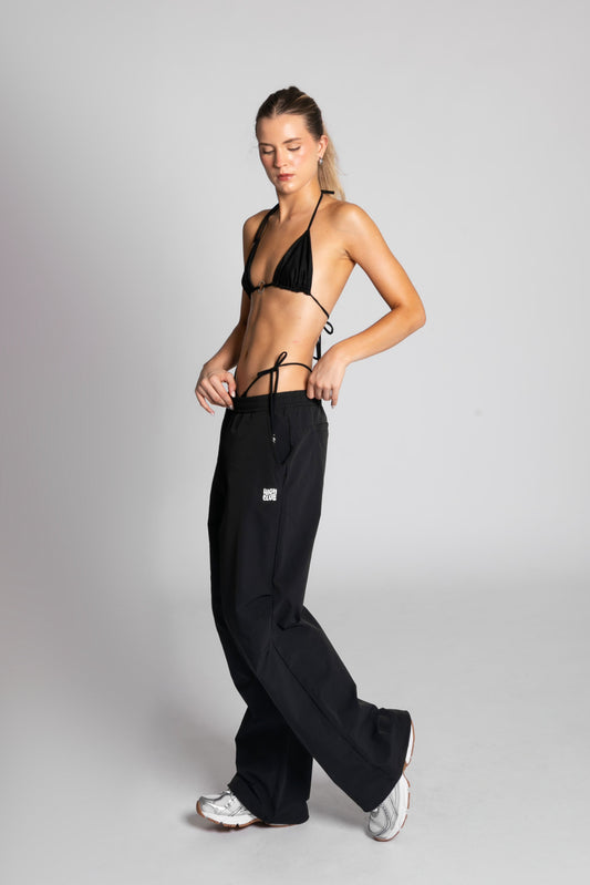 THE PARACHUTE PANTS - BLACK